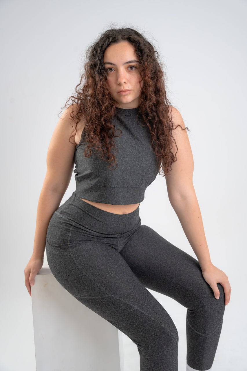 UNSTRAP Crop Top
